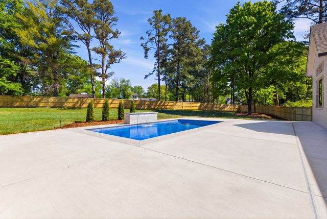 9016 Hood Pl, Brentwood, TN 37027