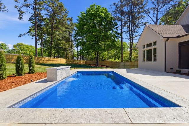 9016 Hood Pl, Brentwood, TN 37027