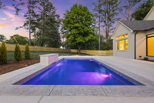 9016 Hood Pl, Brentwood, TN 37027