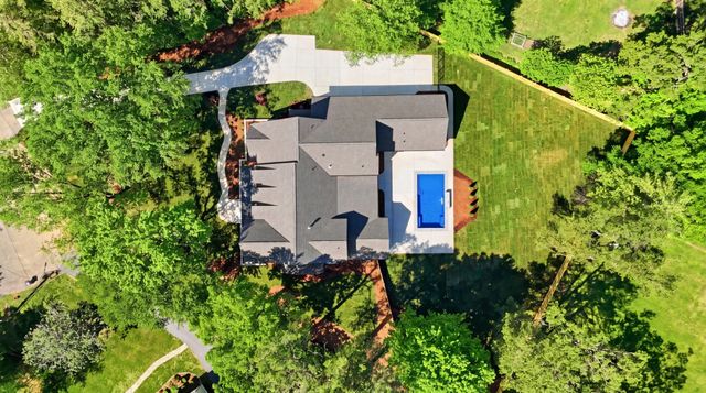 9016 Hood Pl, Brentwood, TN 37027