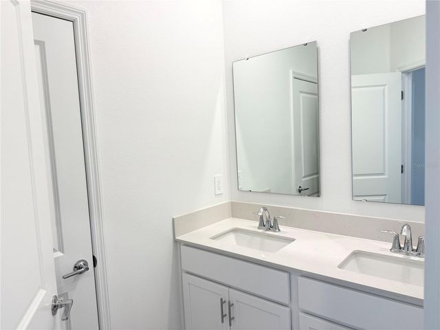 660 BAYERN LANE, Debary, FL 32713