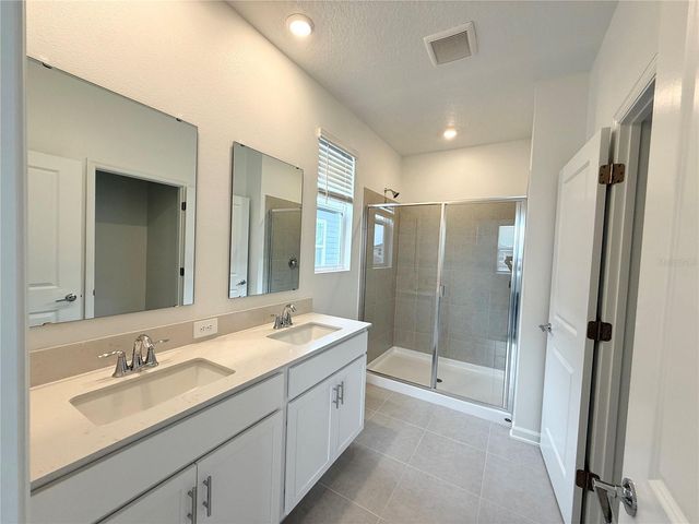 660 BAYERN LANE, Debary, FL 32713