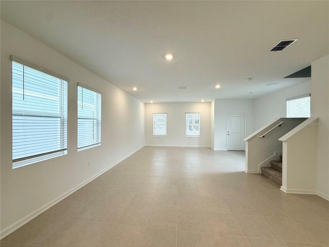 660 BAYERN LANE, Debary, FL 32713