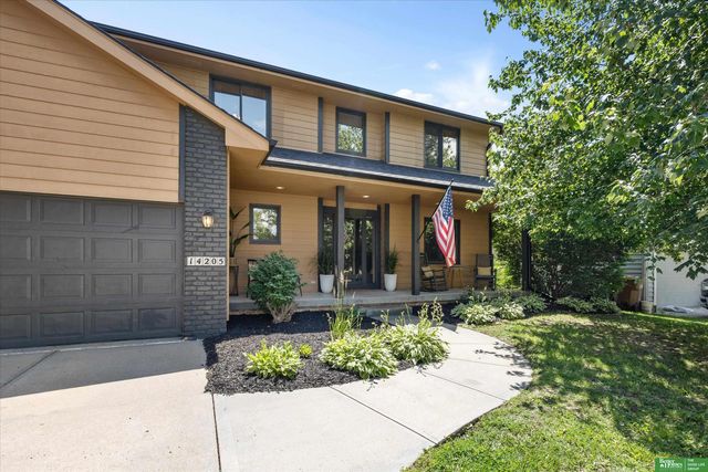 14205 S 22nd Street, Bellevue, NE 68133