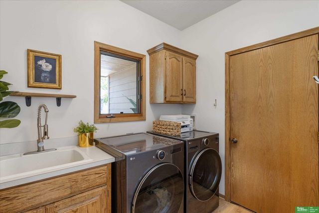 14205 S 22nd Street, Bellevue, NE 68133