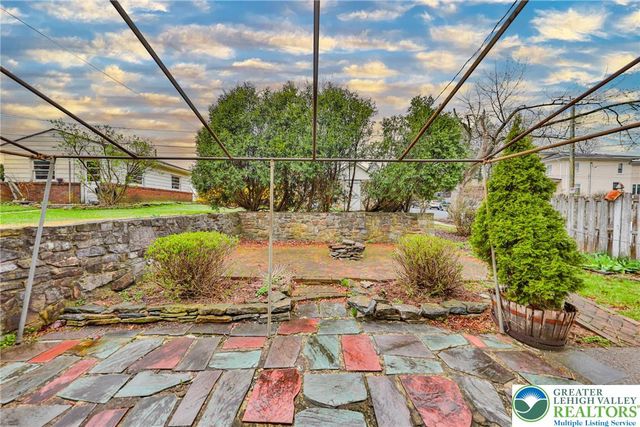 1150 North 18th Street, Allentown City, PA 18104