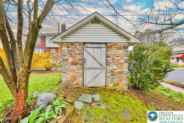 1150 North 18th Street, Allentown City, PA 18104