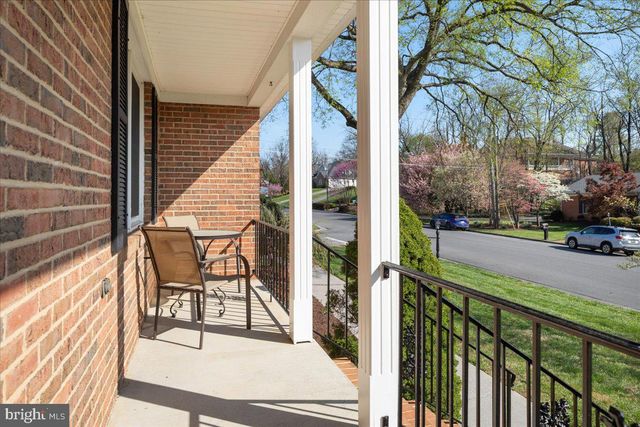 1300 CAROLINE ST, Winchester, VA 22601