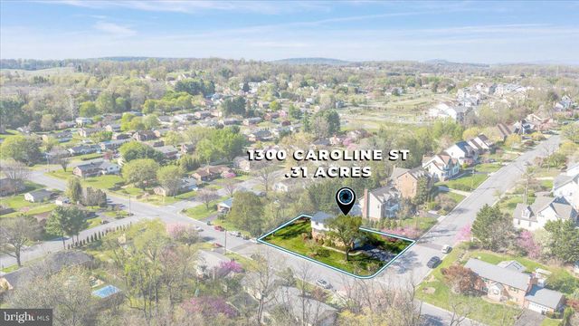 1300 CAROLINE ST, Winchester, VA 22601