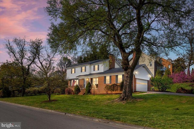 1300 CAROLINE ST, Winchester, VA 22601