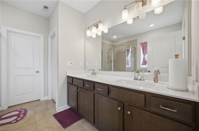 109 Green CT, Carrollton, VA 23314