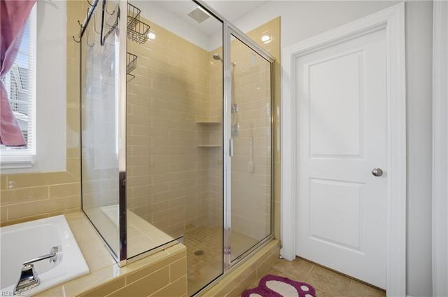 109 Green CT, Carrollton, VA 23314