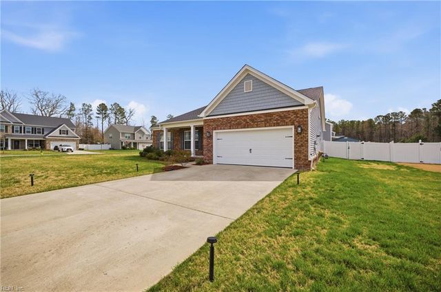 109 Green CT, Carrollton, VA 23314