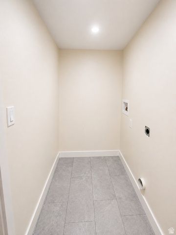 795 S LOCUST AVE, Pleasant Grove, UT 84062