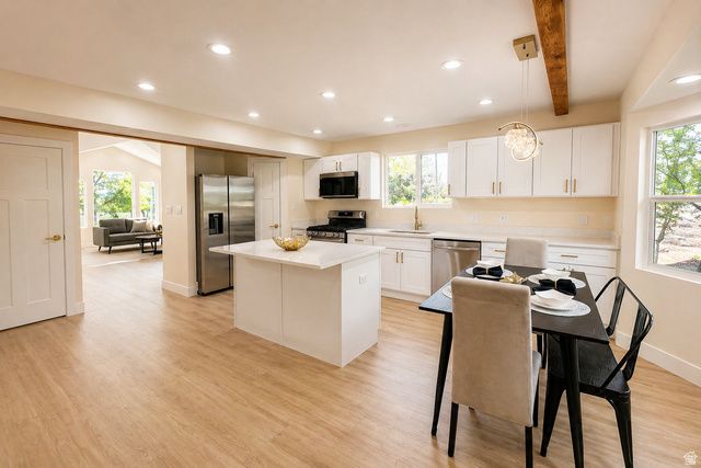 795 S LOCUST AVE, Pleasant Grove, UT 84062