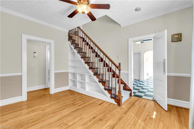 2309 Crescent DR, Hampton, VA 23661