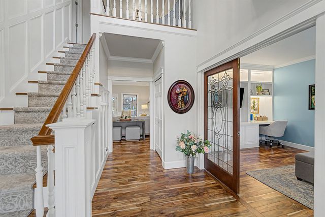 863 Eastridge Dr, Salina, KS 67401