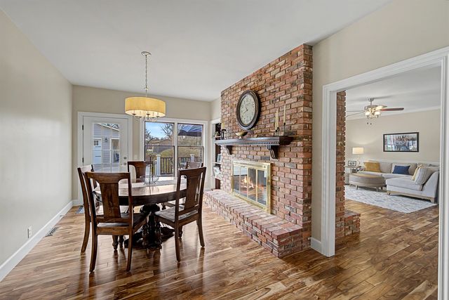 863 Eastridge Dr, Salina, KS 67401