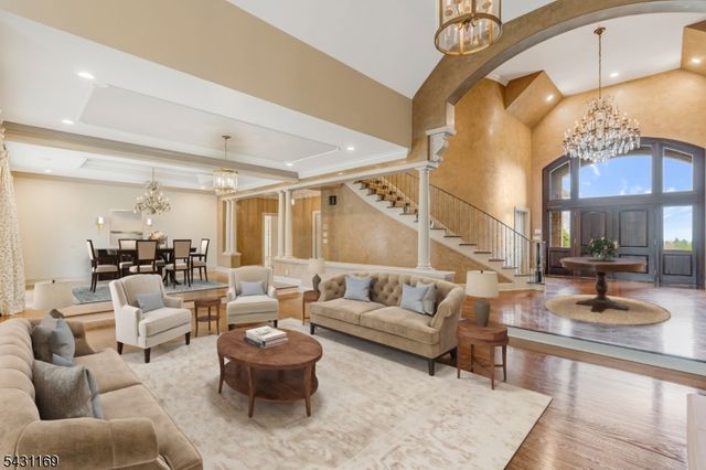 3 Crownview Ln, Bernardsville Boro, NJ 07924