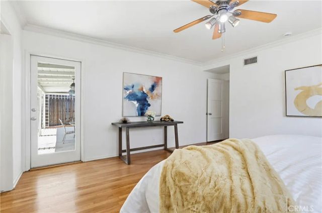 13036 Magnolia, Sherman Oaks, CA 91423