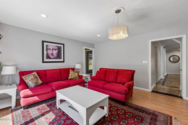 1 Flintlock Road, Freehold, NJ 07728