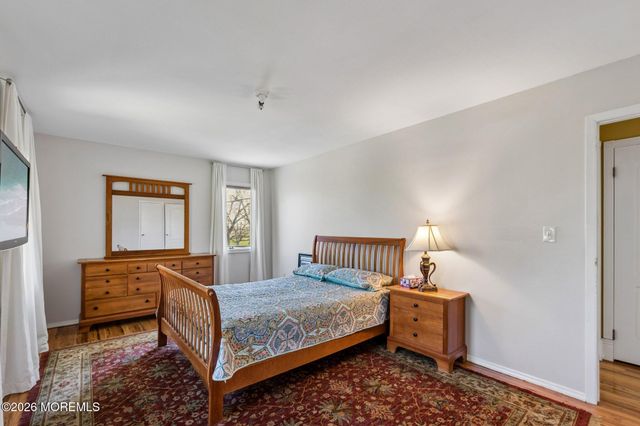 1 Flintlock Road, Freehold, NJ 07728