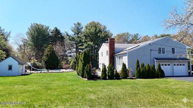 1 Flintlock Road, Freehold, NJ 07728