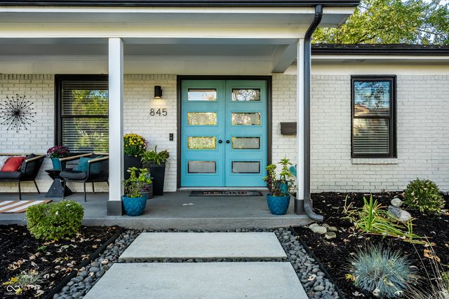 845 Emerson Road, Carmel, IN 46032