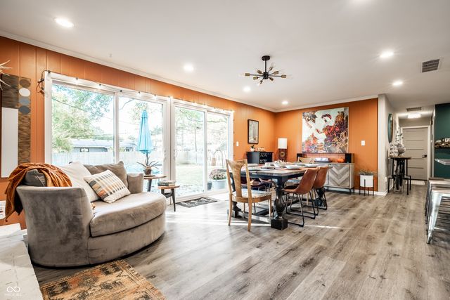 845 Emerson Road, Carmel, IN 46032