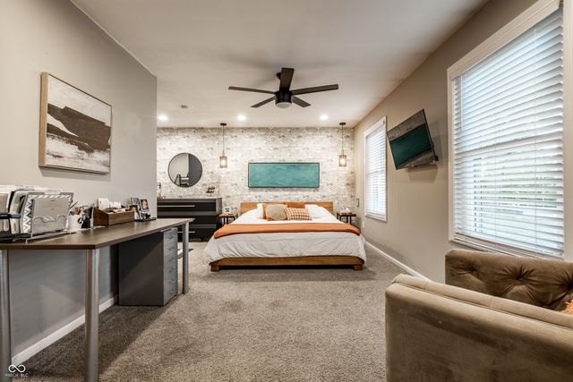 845 Emerson Road, Carmel, IN 46032