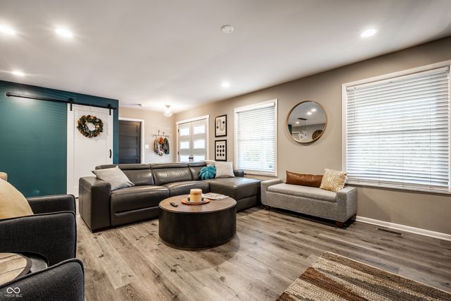 845 Emerson Road, Carmel, IN 46032