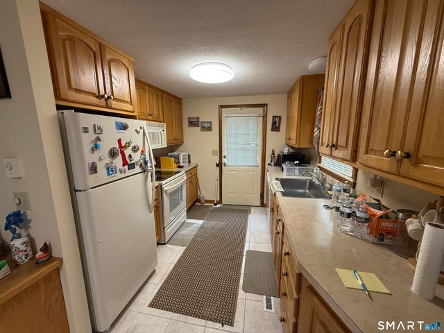 371 Race Hill Road, Madison, CT 06443