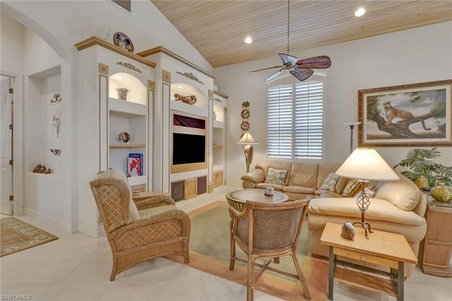 435 Terracina WAY, Naples, FL 34119