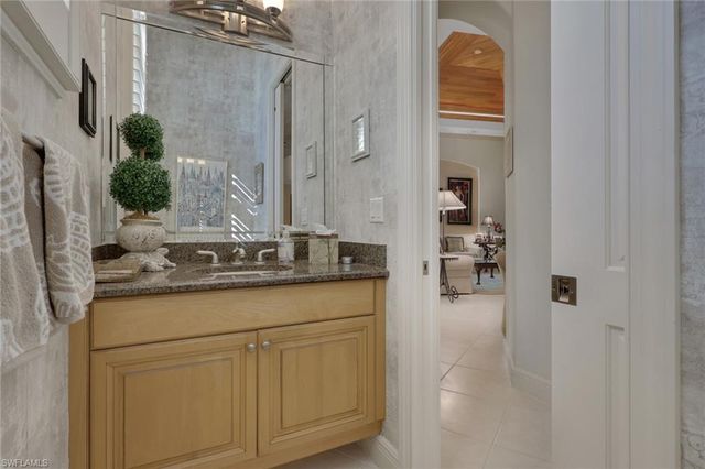 435 Terracina WAY, Naples, FL 34119