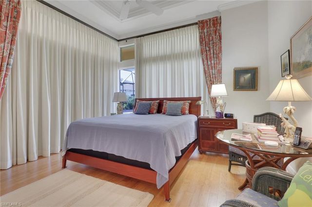 435 Terracina WAY, Naples, FL 34119