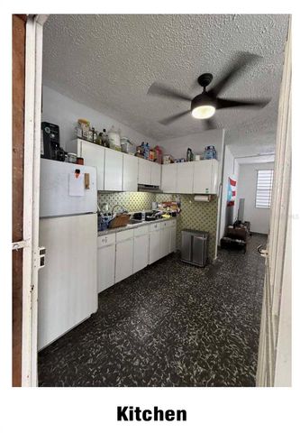 Calle 232 COUNTRY CLUB JF-33, Carolina, PR 00982
