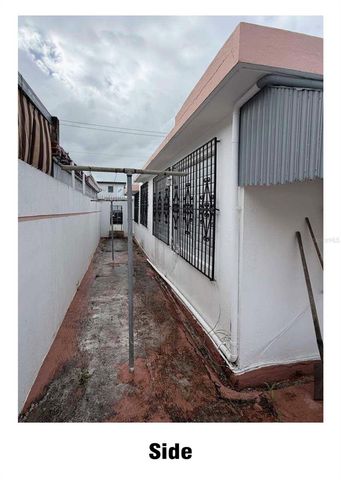 Calle 232 COUNTRY CLUB JF-33, Carolina, PR 00982