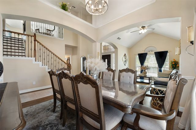 5400 Rolling Meadows Drive, Fort Worth, TX 76123