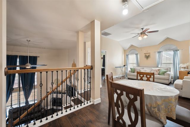 5400 Rolling Meadows Drive, Fort Worth, TX 76123