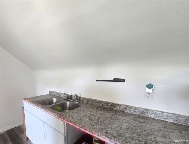 3224 Circle Drive, Flint, MI 48507