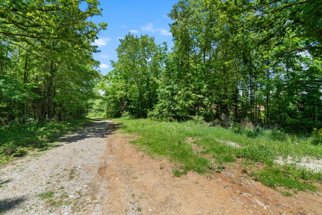 1 Tom Austin Hwy, Springfield, TN 37172
