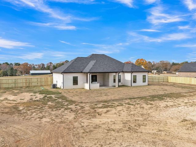 365 CR 2204, Tatum, TX 75691