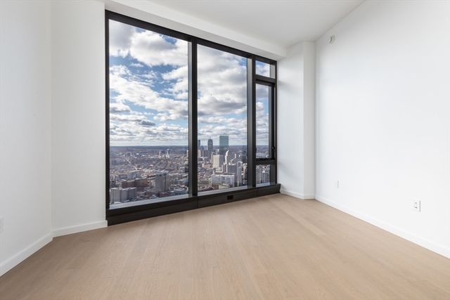 682 Atlantic Ave 4210A, Boston, MA 02110