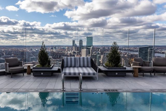 682 Atlantic Ave 4210A, Boston, MA 02110
