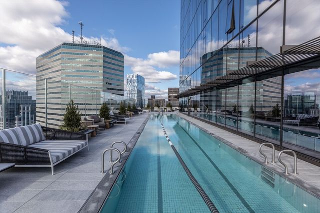 682 Atlantic Ave 4210A, Boston, MA 02110