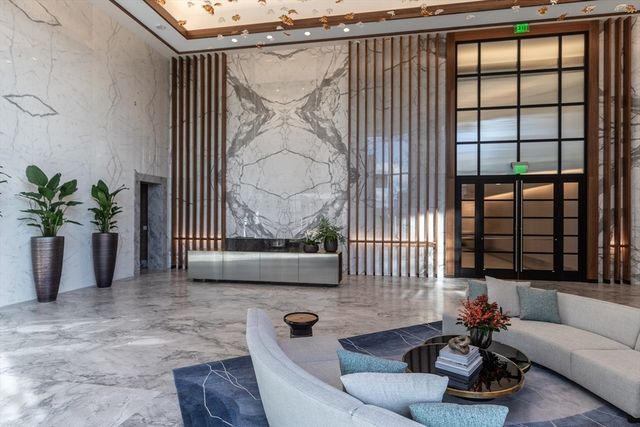 682 Atlantic Ave 4210A, Boston, MA 02110