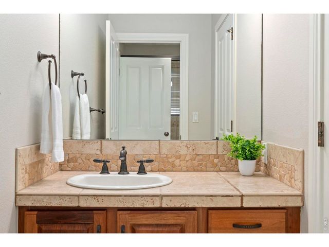 1757 Montgomery Cir, Longmont, CO 80504