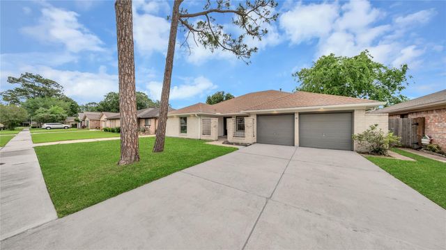 2407 Bradford Drive, Missouri City, TX 77489