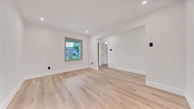 2407 Bradford Drive, Missouri City, TX 77489