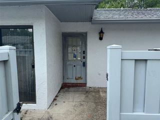 1371 PINE RIDGE CIRCLE E B8, Tarpon Springs, FL 34688